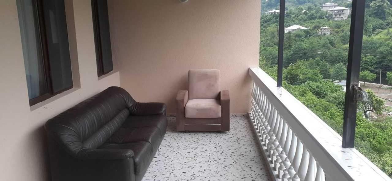 KhalaGuest Hause Giorgi,Kobuleti- Xalaアパートメント エクステリア 写真