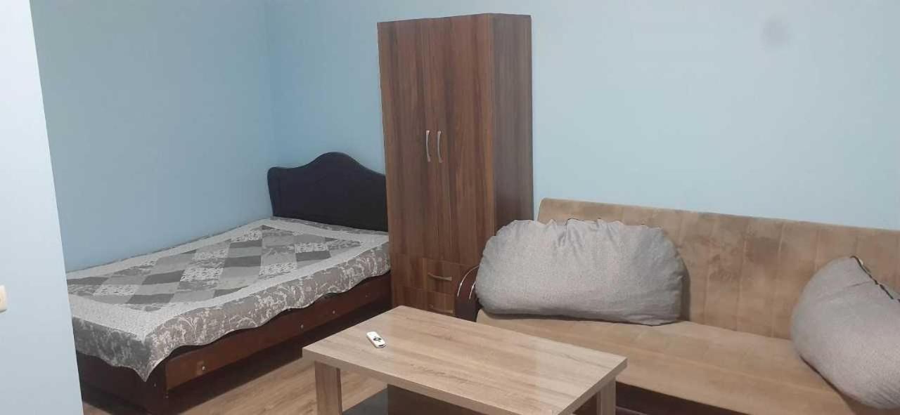 KhalaGuest Hause Giorgi,Kobuleti- Xalaアパートメント エクステリア 写真