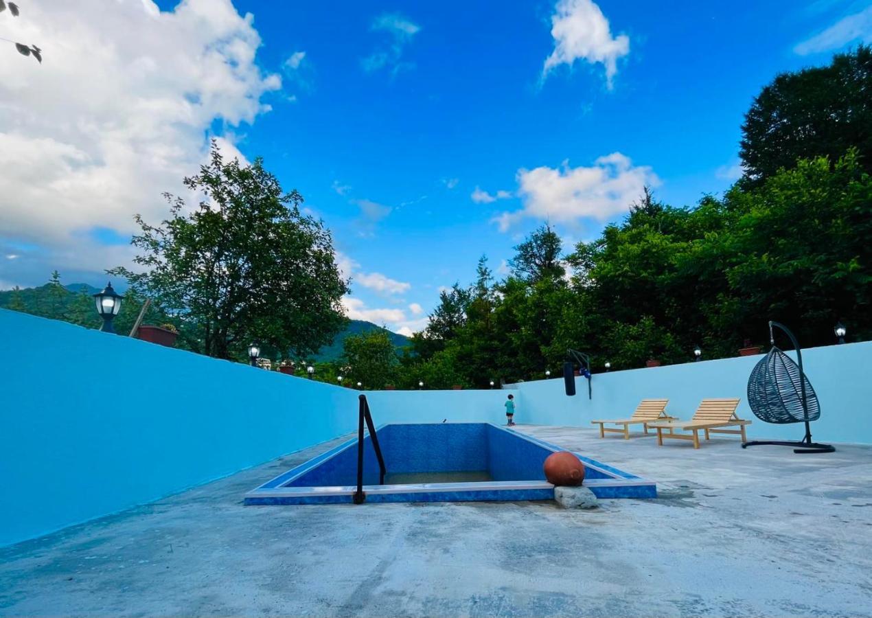 KhalaGuest Hause Giorgi,Kobuleti- Xalaアパートメント エクステリア 写真
