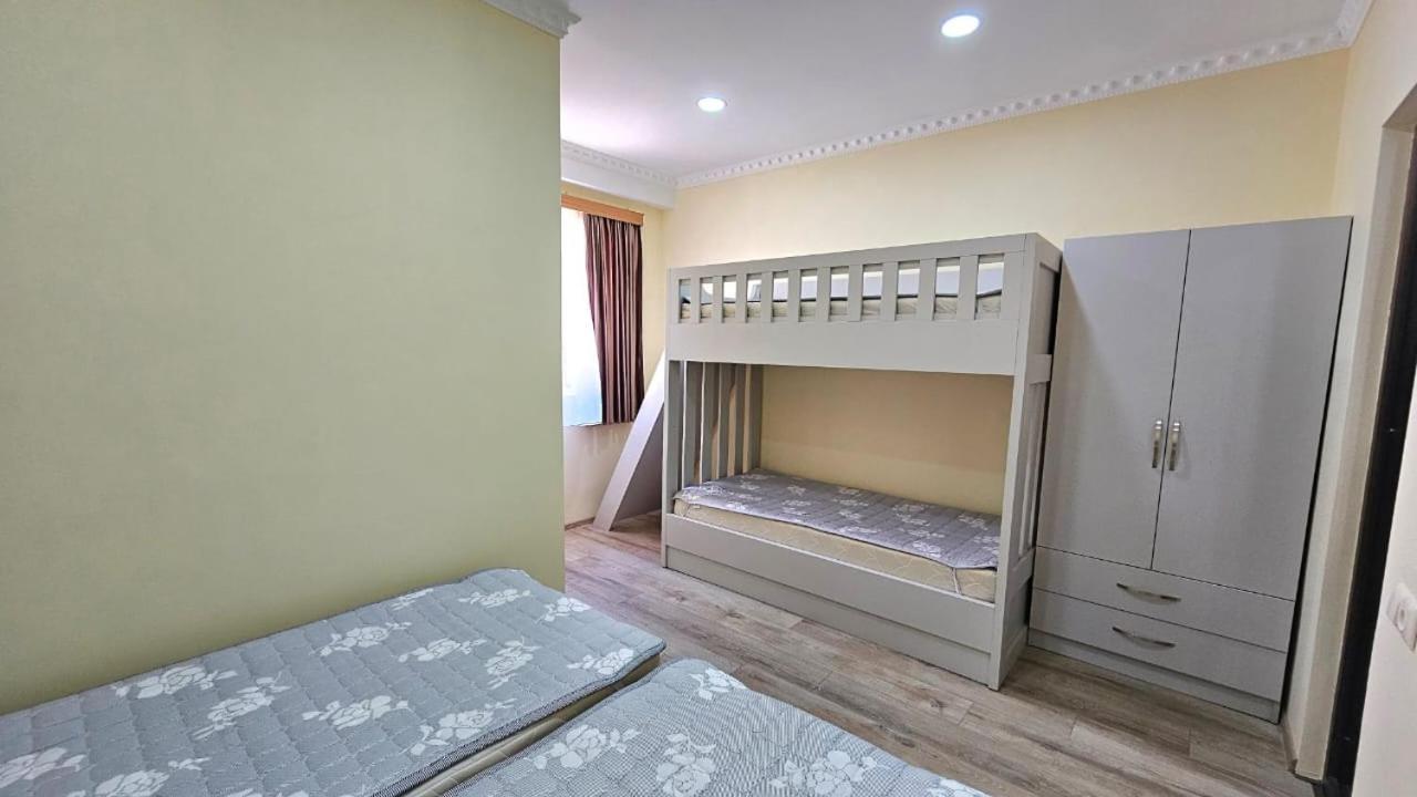 KhalaGuest Hause Giorgi,Kobuleti- Xalaアパートメント エクステリア 写真